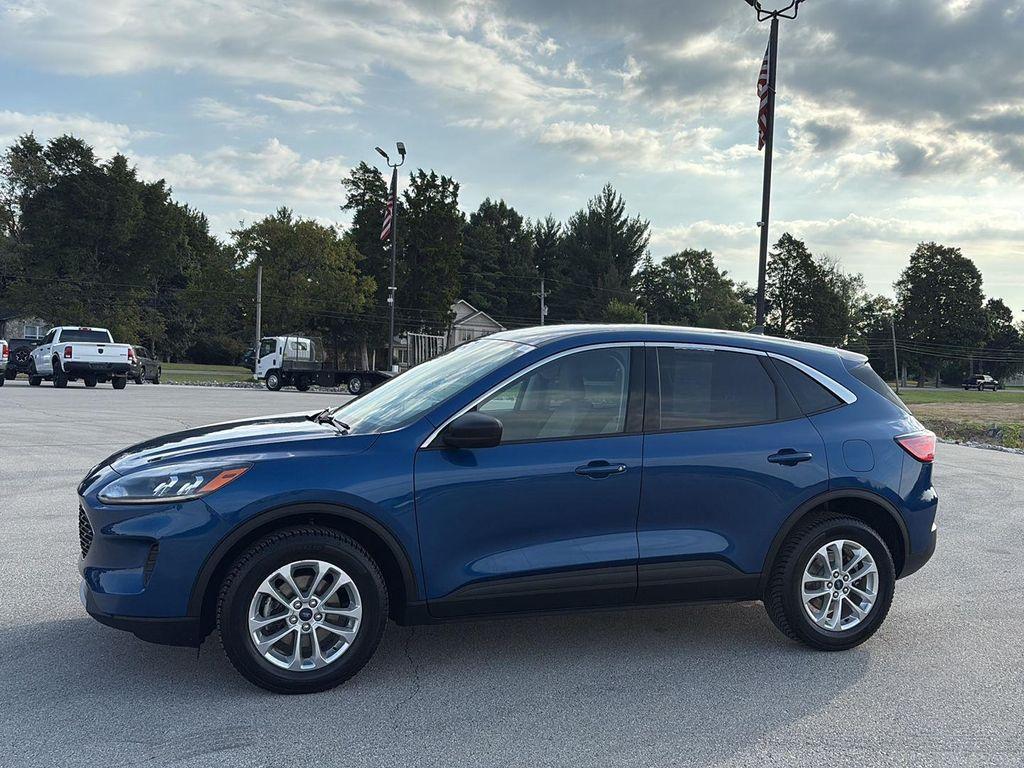 used 2022 Ford Escape car, priced at $19,995