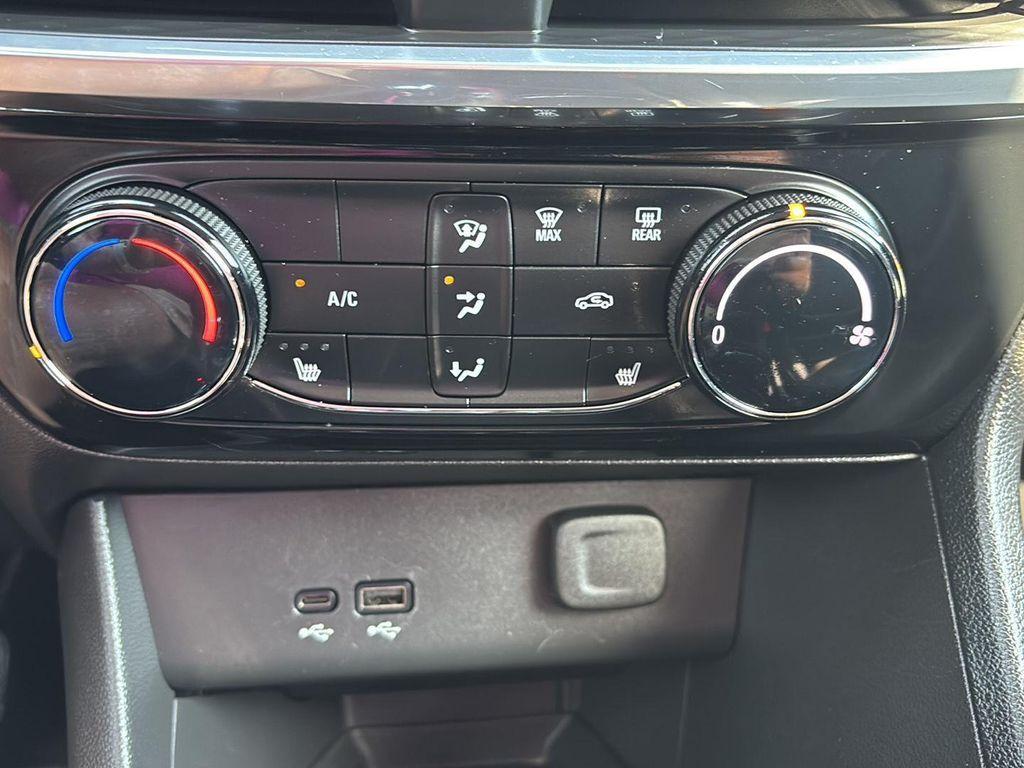 used 2024 Buick Encore GX car, priced at $22,399