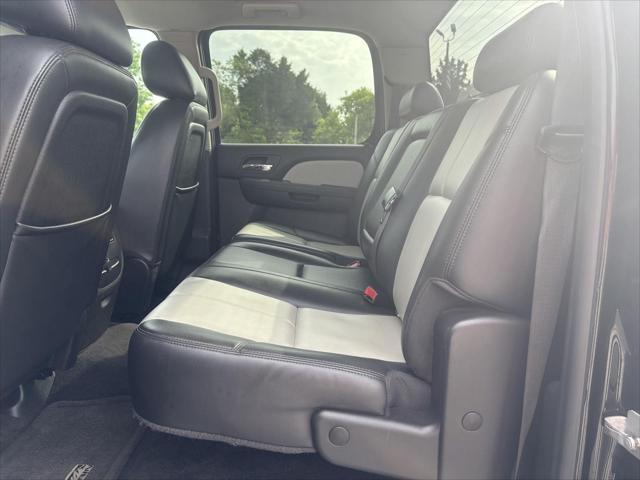 used 2010 GMC Sierra 1500 car, priced at $15,995