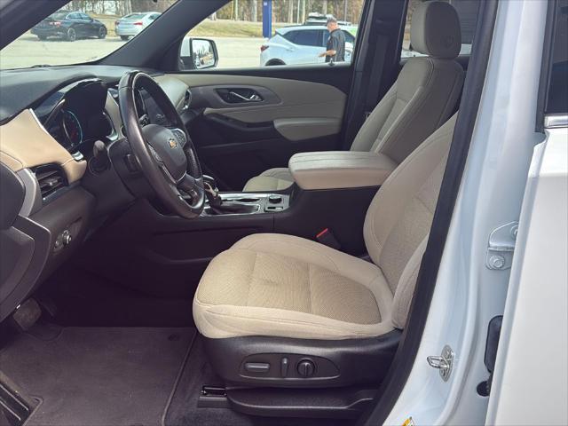 used 2022 Chevrolet Traverse car, priced at $24,800