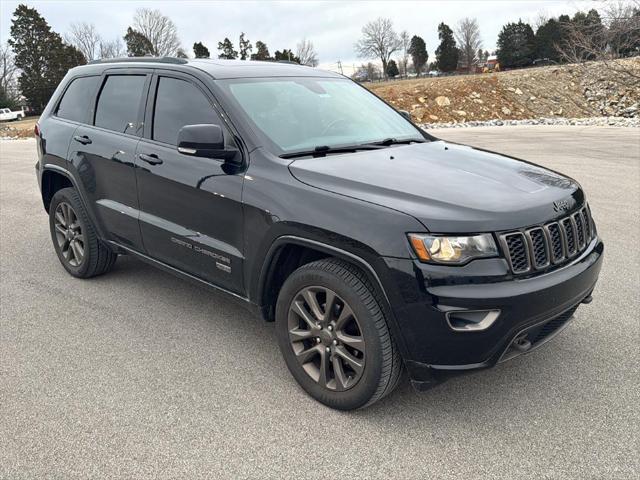 used 2017 Jeep Grand Cherokee car, priced at $18,995