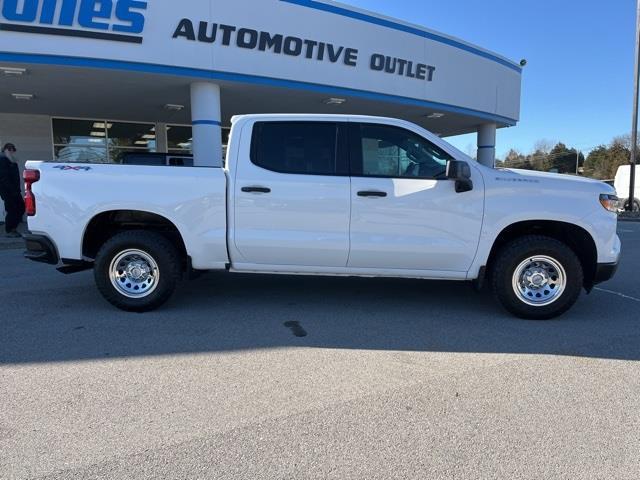 used 2022 Chevrolet Silverado 1500 car, priced at $23,995