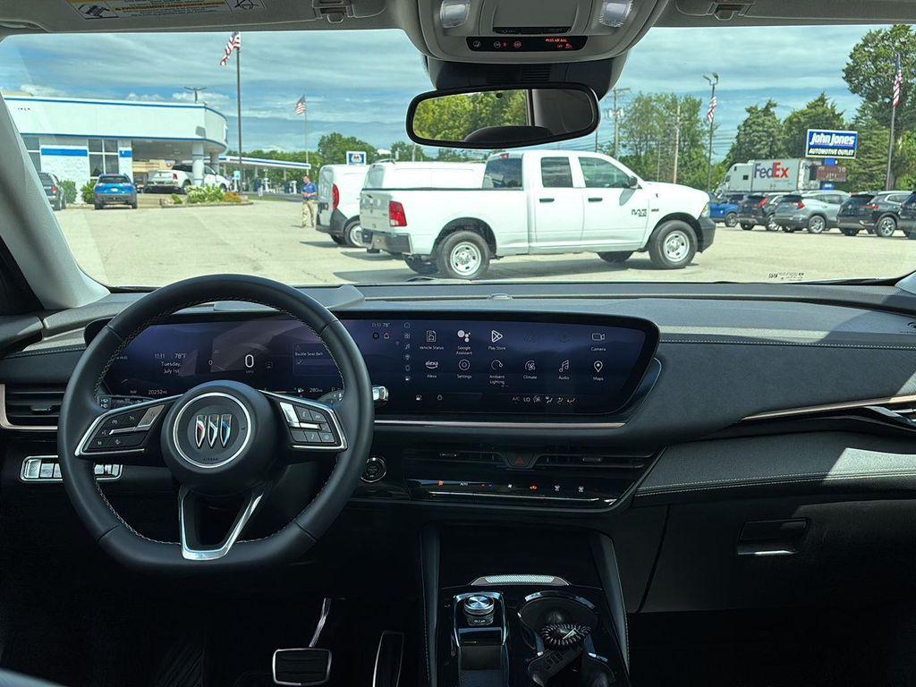 used 2024 Buick Envision car, priced at $29,300