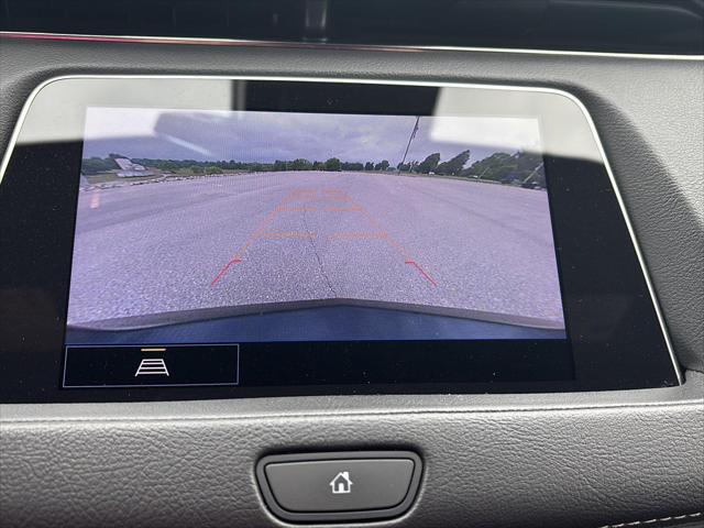 used 2022 Cadillac XT4 car, priced at $26,400