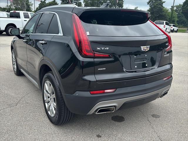used 2022 Cadillac XT4 car, priced at $26,400
