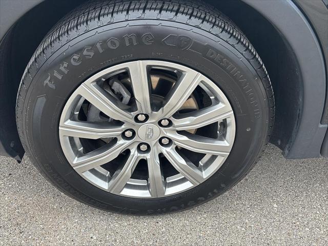 used 2022 Cadillac XT4 car, priced at $26,400