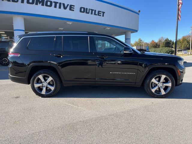 used 2021 Jeep Grand Cherokee L car, priced at $28,575