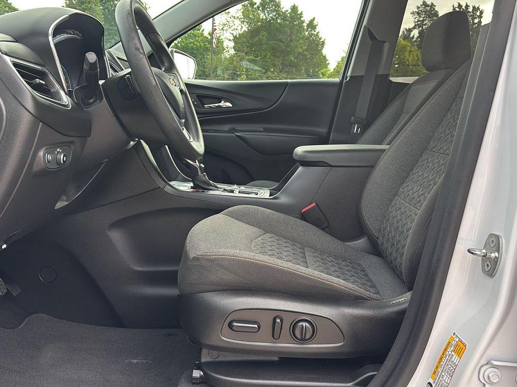 used 2022 Chevrolet Equinox car, priced at $18,990