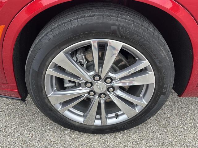 used 2023 Cadillac XT6 car, priced at $35,995