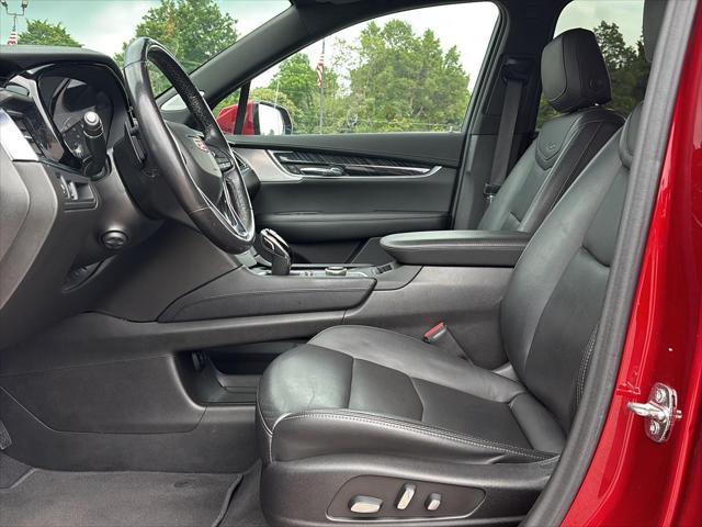 used 2023 Cadillac XT6 car, priced at $35,995