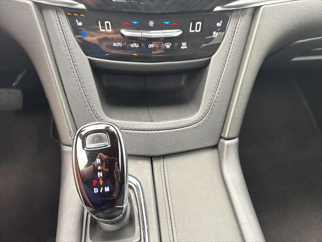 used 2023 Cadillac XT6 car, priced at $35,995