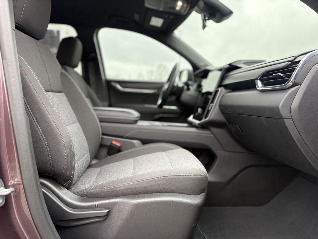 used 2025 GMC Acadia car, priced at $33,995