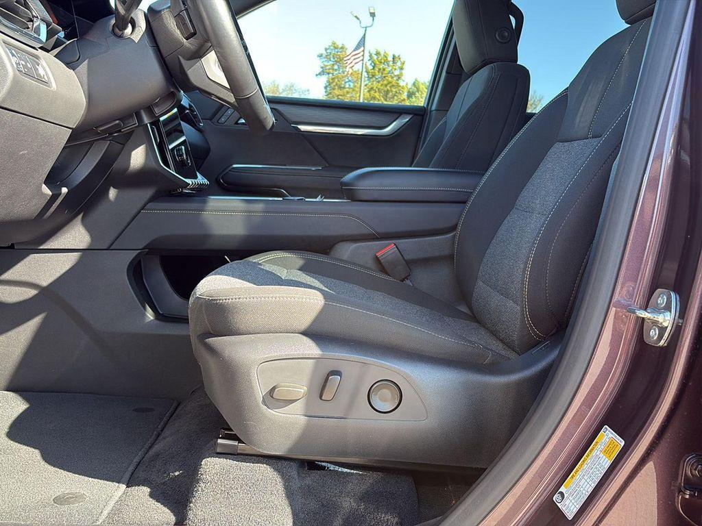 used 2025 GMC Acadia car, priced at $34,388