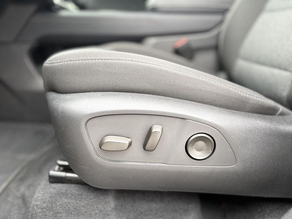 used 2025 GMC Acadia car, priced at $33,995