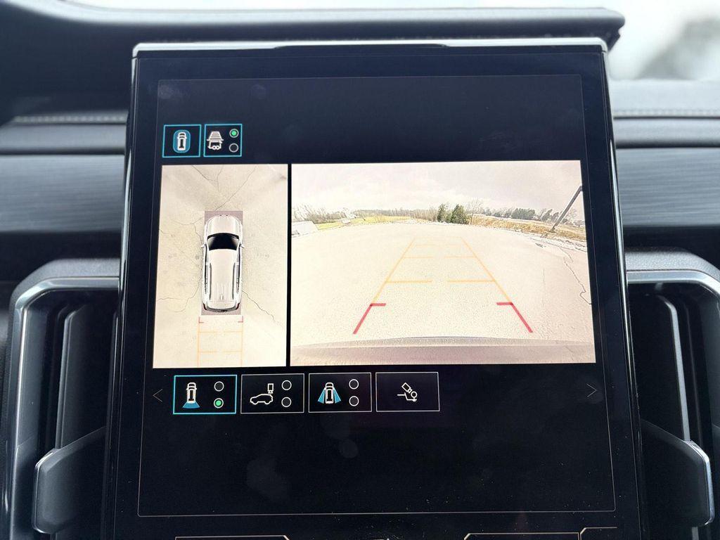 used 2025 GMC Acadia car, priced at $33,995