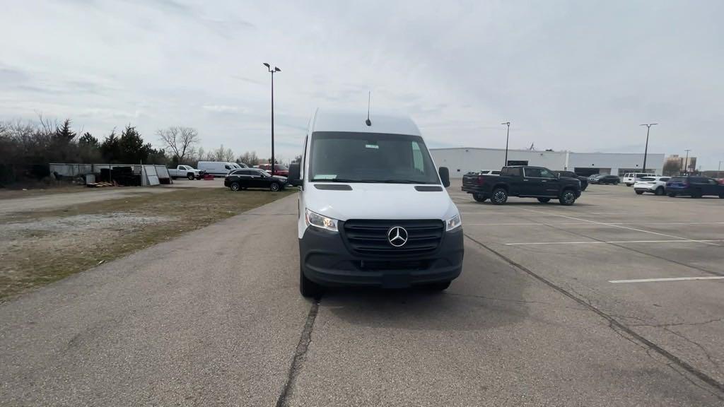 new 2024 Mercedes-Benz Sprinter 2500 car, priced at $66,897