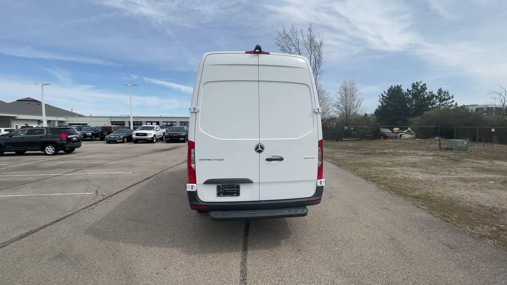 new 2024 Mercedes-Benz Sprinter 2500 car, priced at $66,897