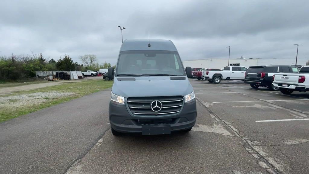 new 2024 Mercedes-Benz Sprinter 2500 car