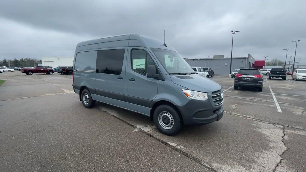 new 2024 Mercedes-Benz Sprinter 2500 car