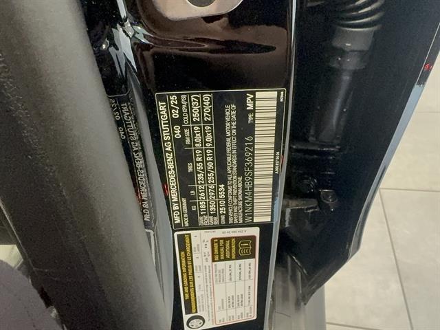 new 2025 Mercedes-Benz GLC 300 car, priced at $58,495