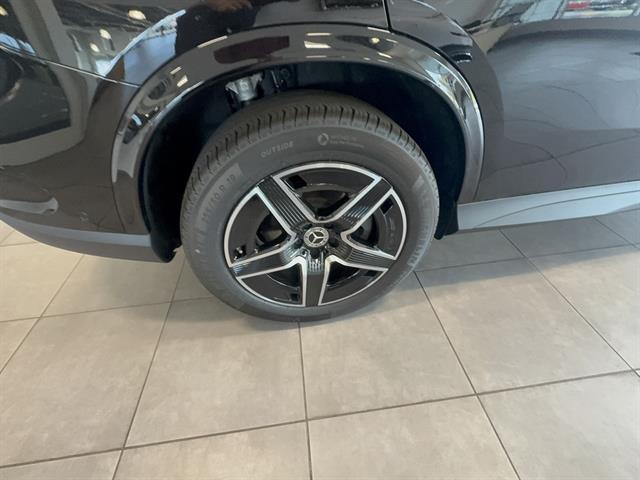 new 2025 Mercedes-Benz GLC 300 car, priced at $58,495