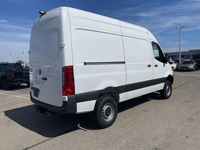 new 2024 Mercedes-Benz Sprinter 2500 car, priced at $69,053