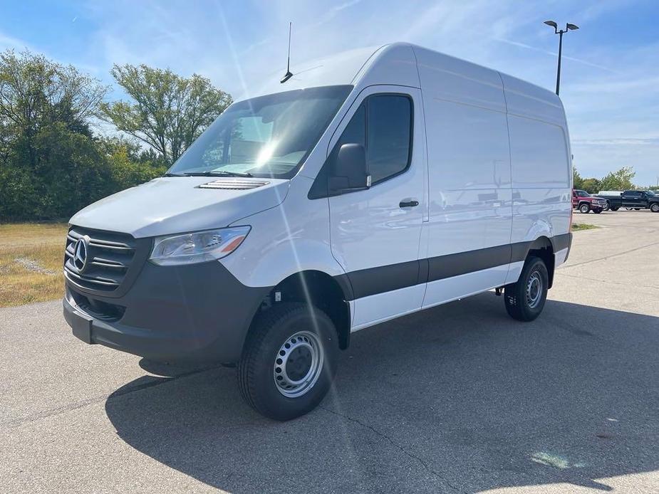 new 2024 Mercedes-Benz Sprinter 2500 car, priced at $69,053