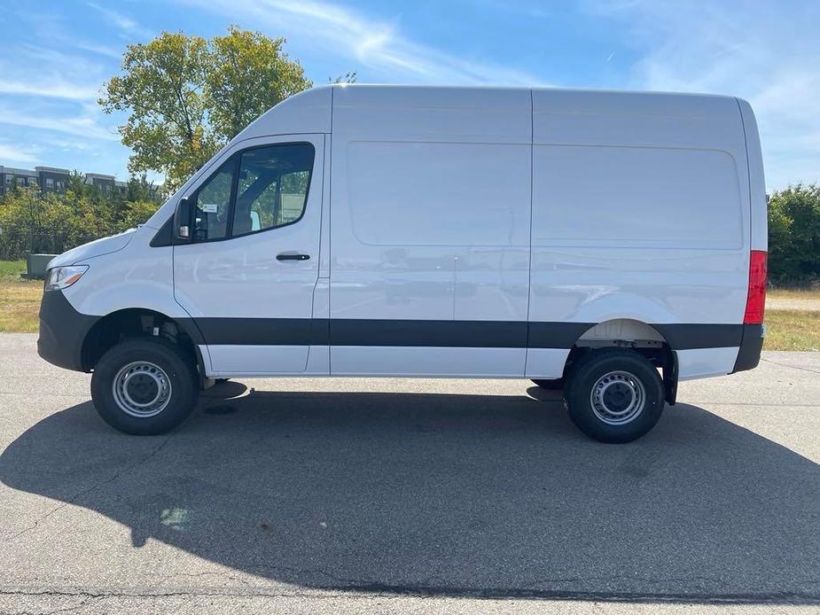 new 2024 Mercedes-Benz Sprinter 2500 car, priced at $69,053