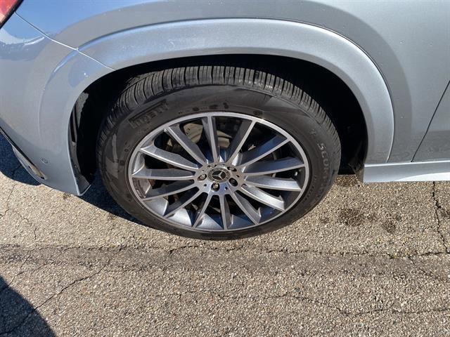 used 2024 Mercedes-Benz GLE 450 car, priced at $64,166