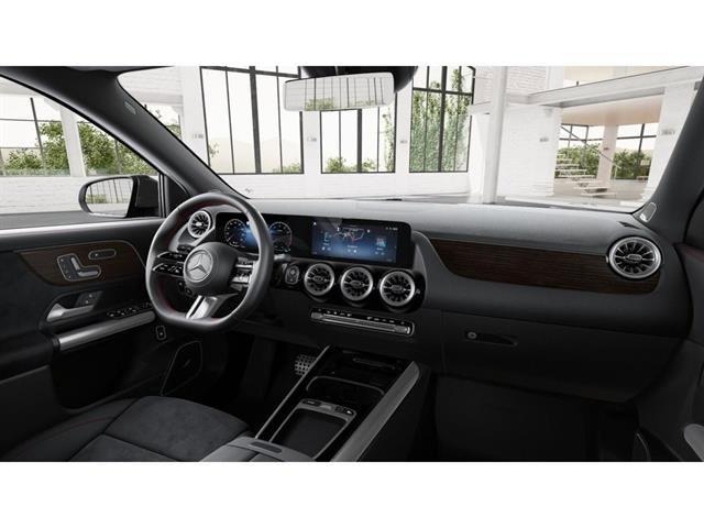 new 2025 Mercedes-Benz GLA 250 car, priced at $57,080