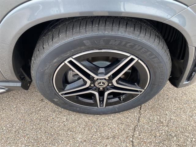 used 2022 Mercedes-Benz GLE 450 car, priced at $52,715