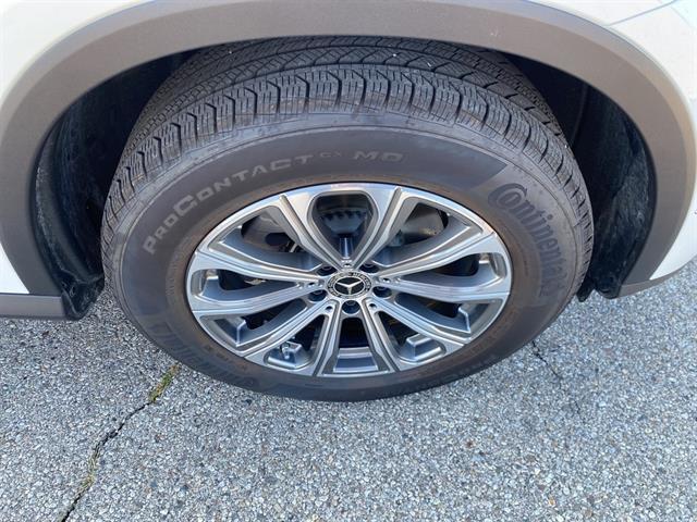 used 2025 Mercedes-Benz GLC 300 car, priced at $48,073