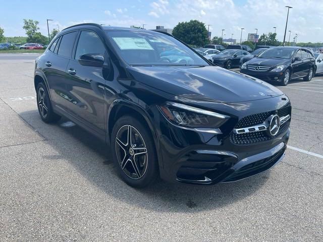 new 2024 Mercedes-Benz GLA 250 car, priced at $53,070