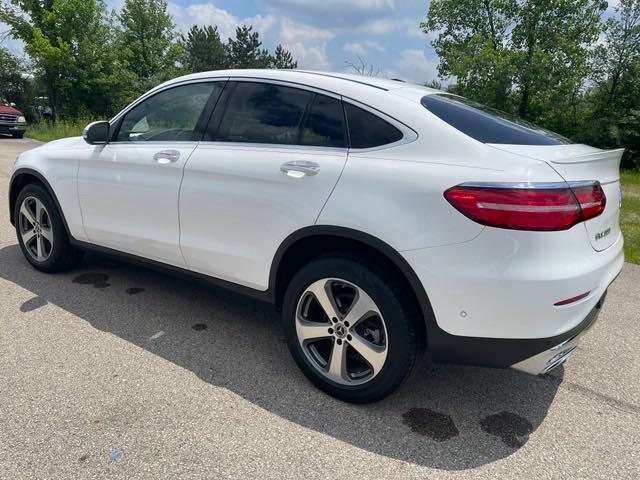 used 2019 Mercedes-Benz GLC 300 car, priced at $36,227