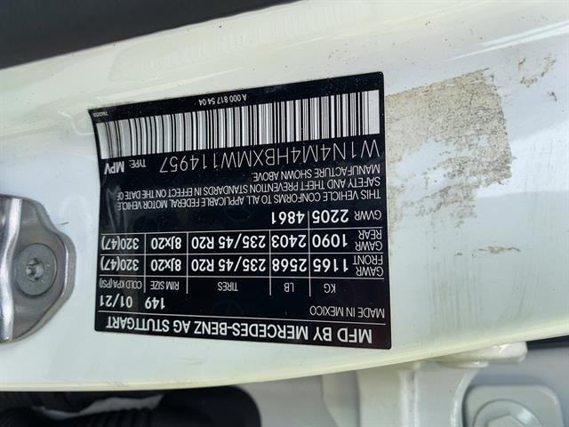 used 2021 Mercedes-Benz GLB 250 car, priced at $33,877