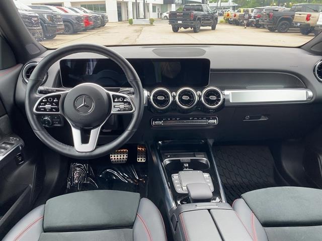 used 2021 Mercedes-Benz GLB 250 car, priced at $33,877