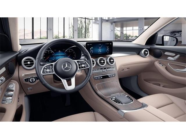 new 2021 Mercedes-Benz GLC 300 car