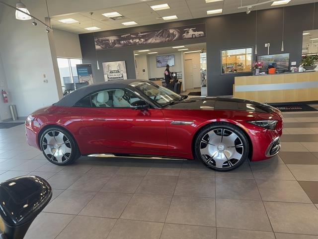 new 2026 Mercedes-Benz Maybach SL 680 Monogram Series car, priced at $233,950