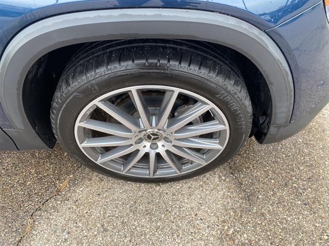 used 2023 Mercedes-Benz GLB 250 car, priced at $38,850