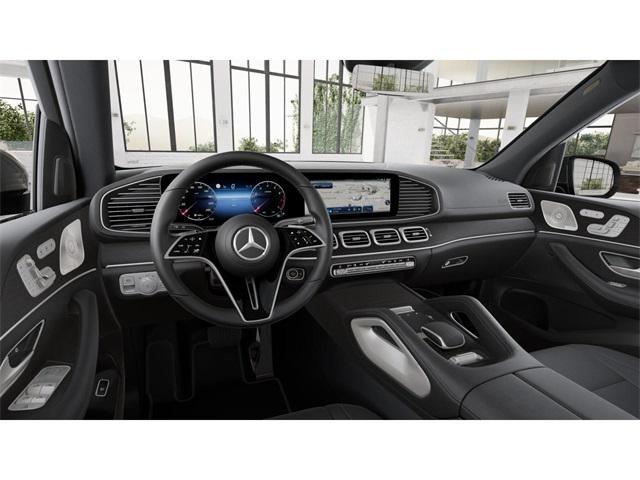 new 2025 Mercedes-Benz GLS 450 car, priced at $92,275