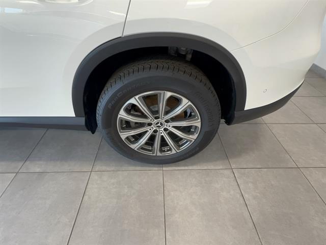 new 2025 Mercedes-Benz GLC 300 car, priced at $56,100