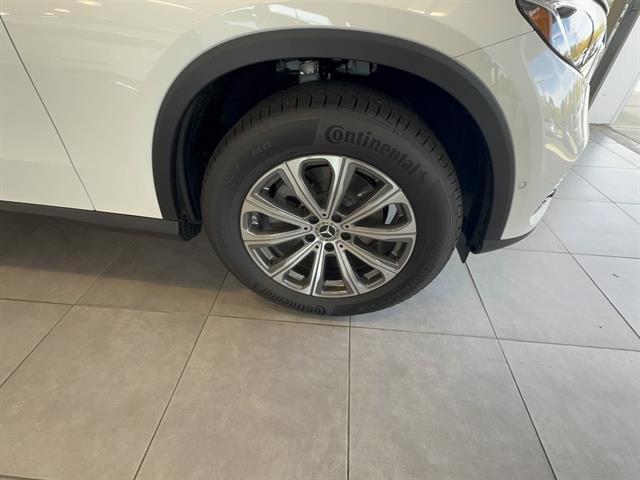 new 2025 Mercedes-Benz GLC 300 car, priced at $56,100