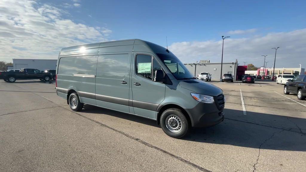 new 2024 Mercedes-Benz Sprinter 2500 car, priced at $66,897