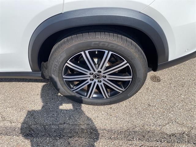 used 2024 Mercedes-Benz GLE 450 car, priced at $68,924