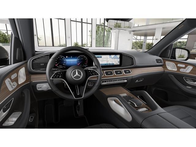 new 2025 Mercedes-Benz GLE 580 car, priced at $103,585