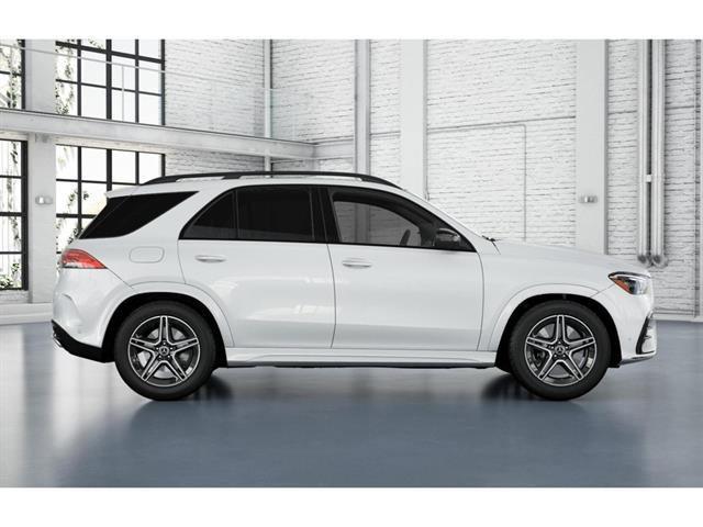 new 2025 Mercedes-Benz GLE 580 car, priced at $103,585