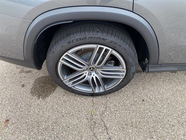 used 2024 Mercedes-Benz GLS 450 car, priced at $81,020