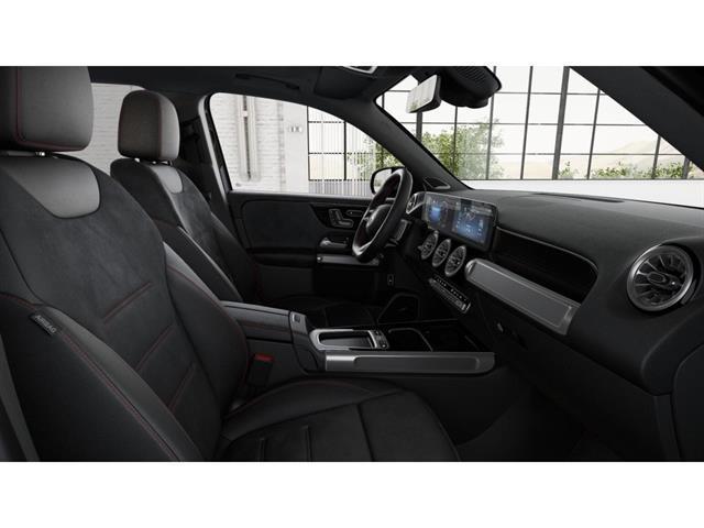 new 2025 Mercedes-Benz GLB 250 car, priced at $56,345