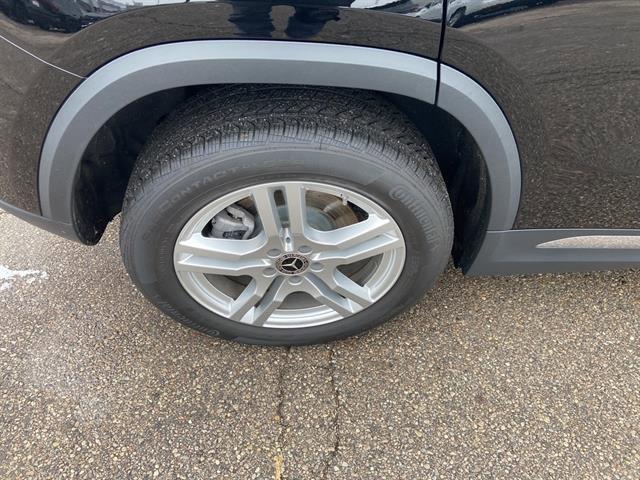 used 2023 Mercedes-Benz GLA 250 car, priced at $37,867