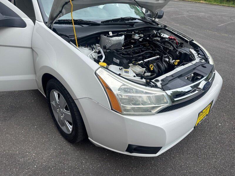 used 2009 Ford Focus car, priced at $6,995